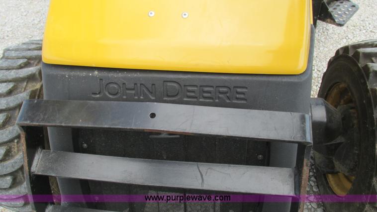 image for item L5263 2007 John Deere 110 MFWD tractor