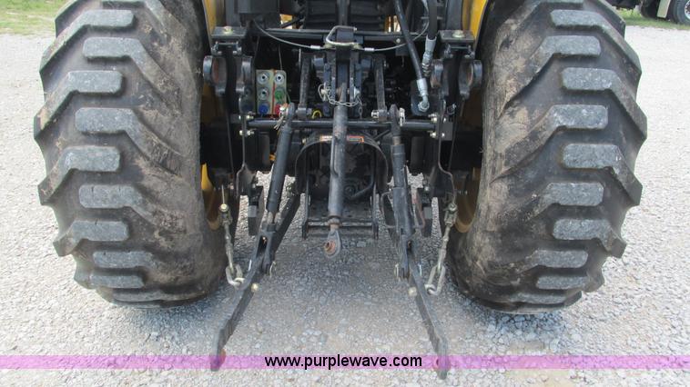 image for item L5263 2007 John Deere 110 MFWD tractor