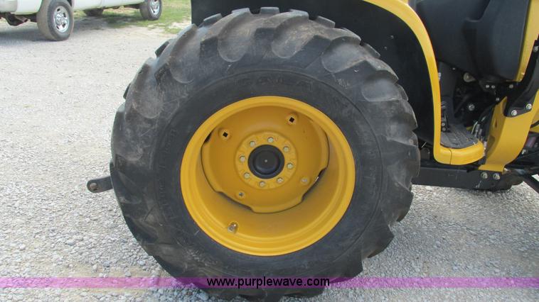 image for item L5263 2007 John Deere 110 MFWD tractor