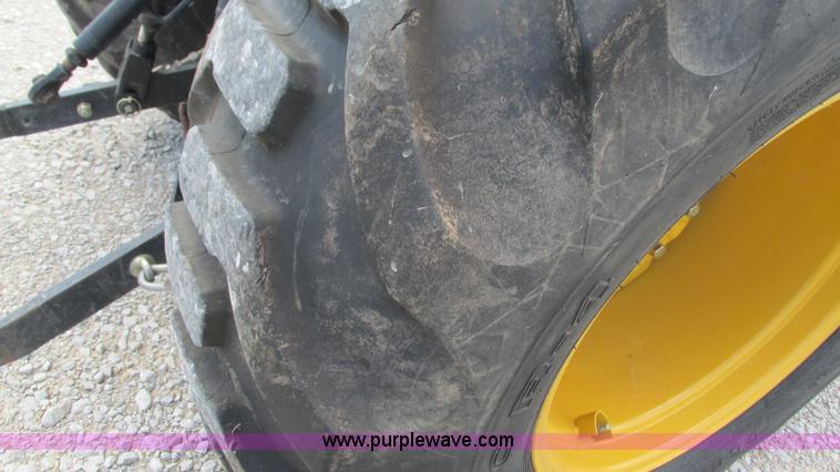 image for item L5263 2007 John Deere 110 MFWD tractor