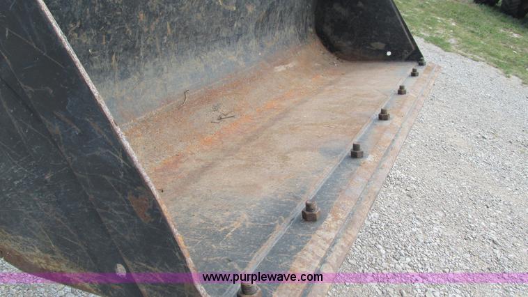 image for item L5263 2007 John Deere 110 MFWD tractor