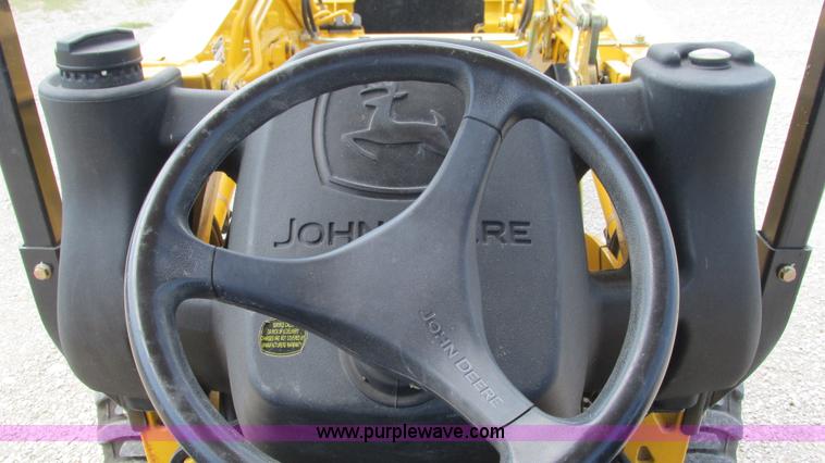 image for item L5263 2007 John Deere 110 MFWD tractor