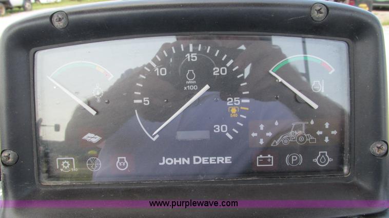 image for item L5263 2007 John Deere 110 MFWD tractor