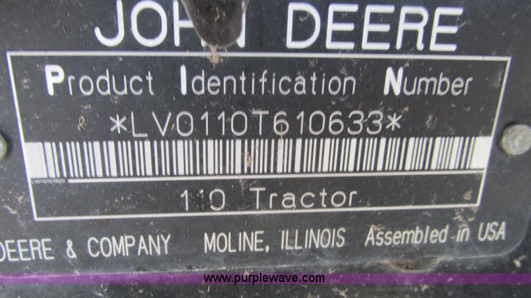 image for item L5263 2007 John Deere 110 MFWD tractor