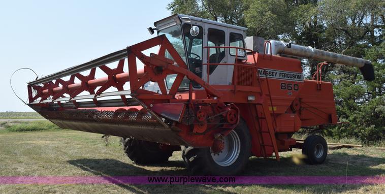 image for item L5816 1981 Massey-Ferguson 860 combine