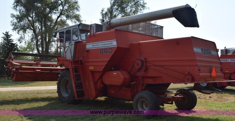 image for item L5817 1981 Massey-Ferguson 860 combine