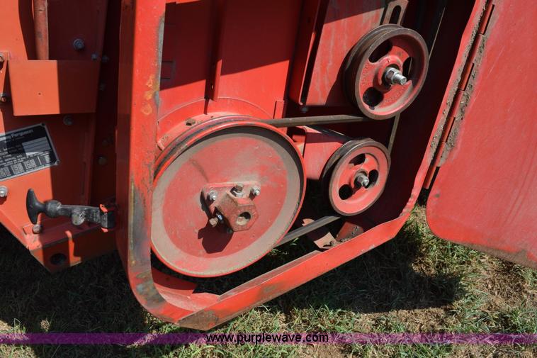 image for item L5817 1981 Massey-Ferguson 860 combine