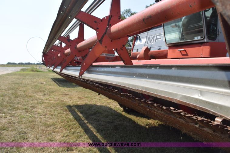 image for item L5817 1981 Massey-Ferguson 860 combine