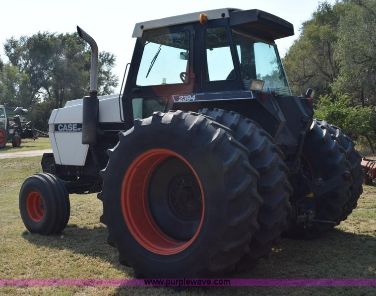 image for item L5819 1983 Case IH 2394 tractor