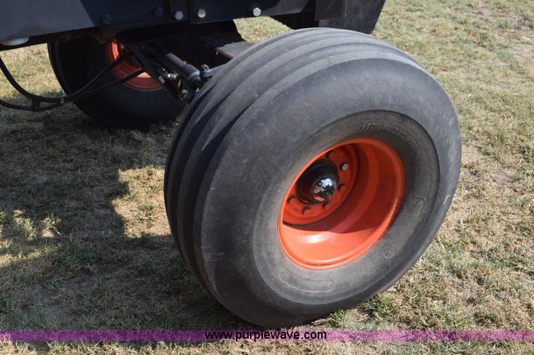 image for item L5819 1983 Case IH 2394 tractor