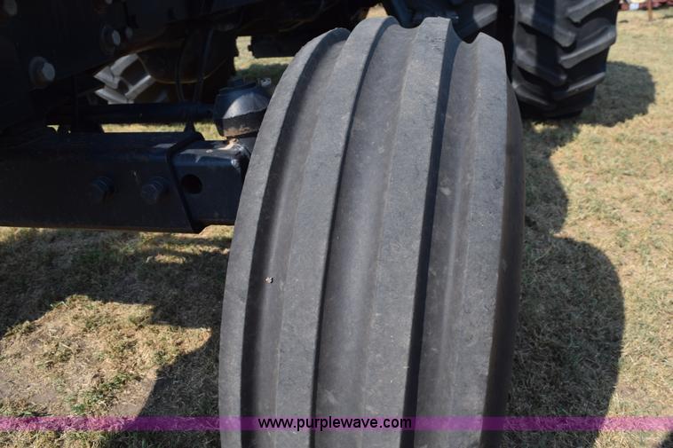 image for item L5819 1983 Case IH 2394 tractor