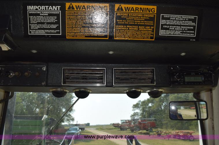 image for item L5820 1981 Case 2090 tractor