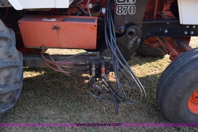 image for item L5820 1981 Case 2090 tractor