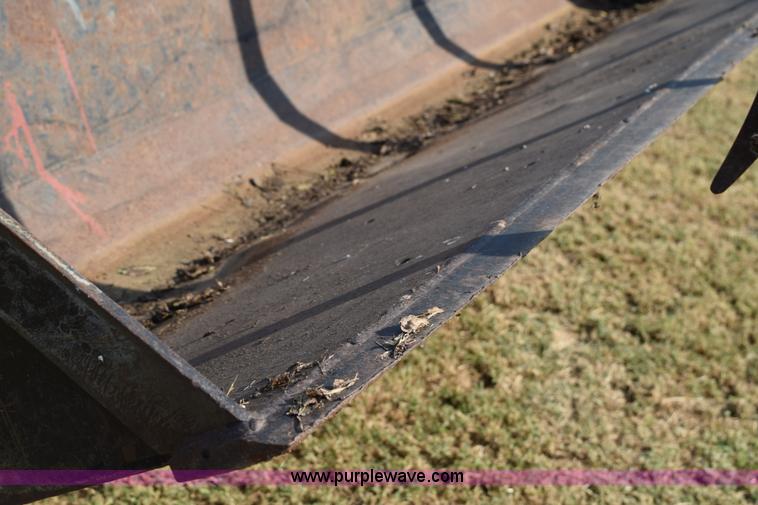 image for item L5820 1981 Case 2090 tractor