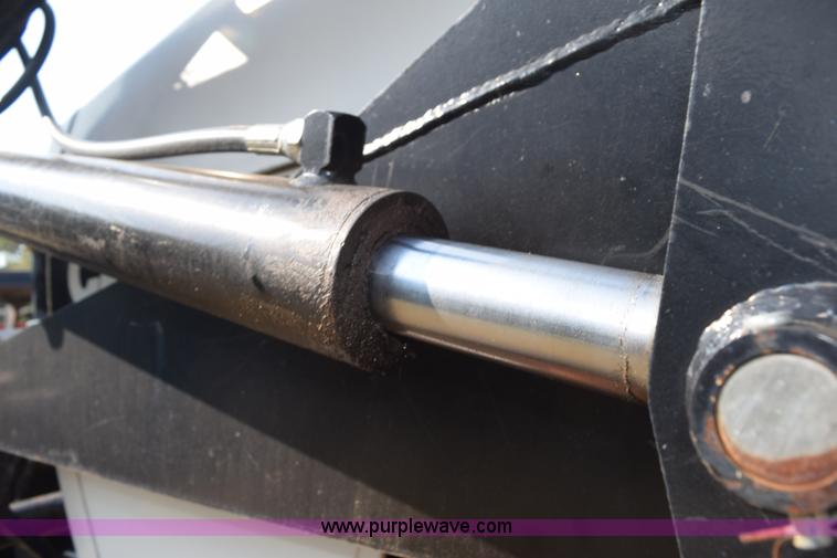 image for item L5820 1981 Case 2090 tractor