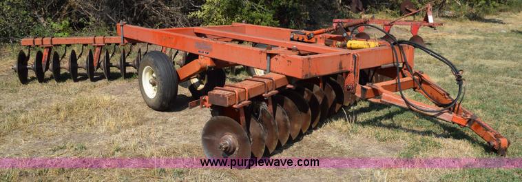 image for item L5824 Hutch-master disk