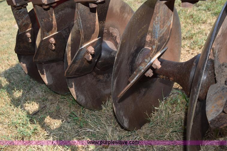 image for item L5824 Hutch-master disk