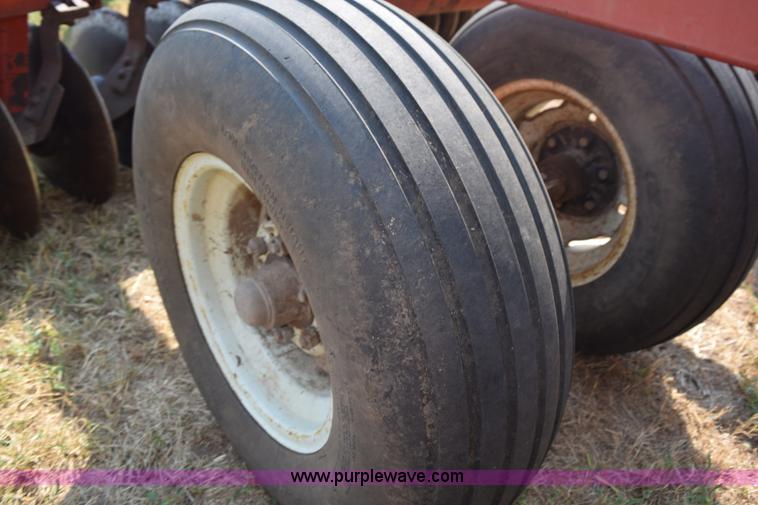 image for item L5824 Hutch-master disk