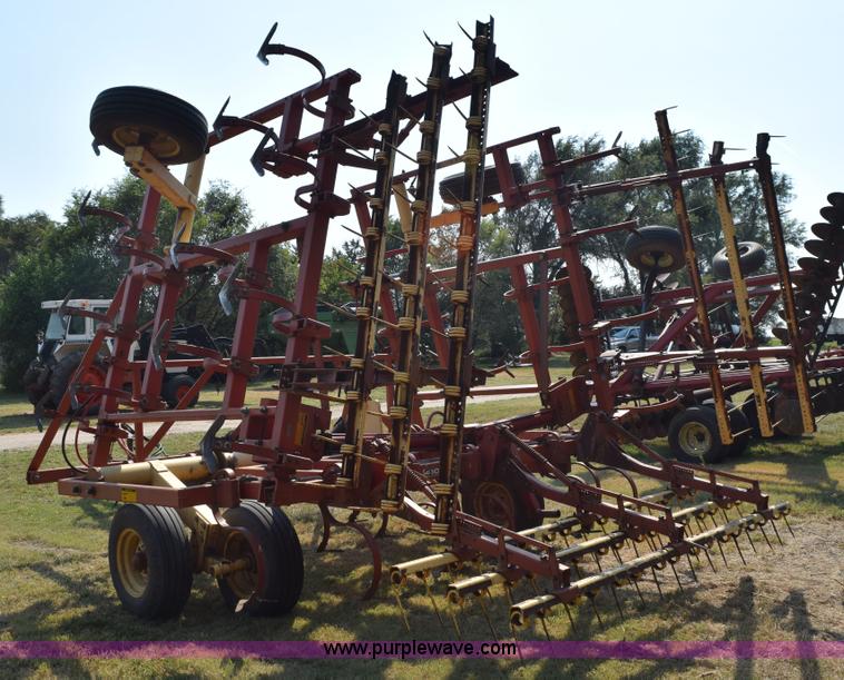 image for item L5827 Krause 4126 field cultivator