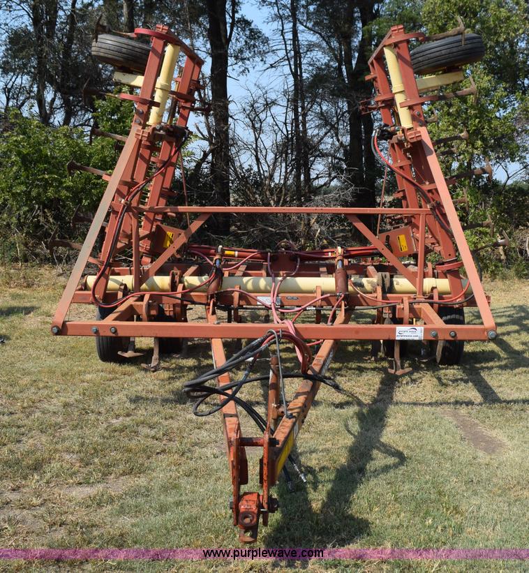 image for item L5827 Krause 4126 field cultivator