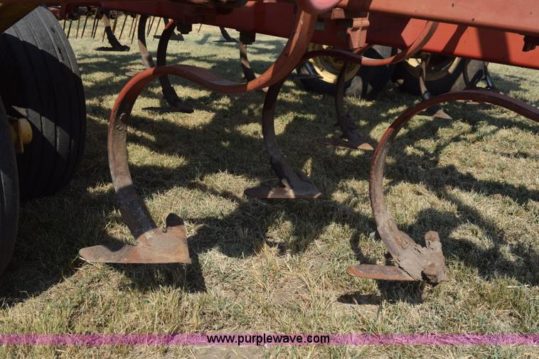 image for item L5827 Krause 4126 field cultivator