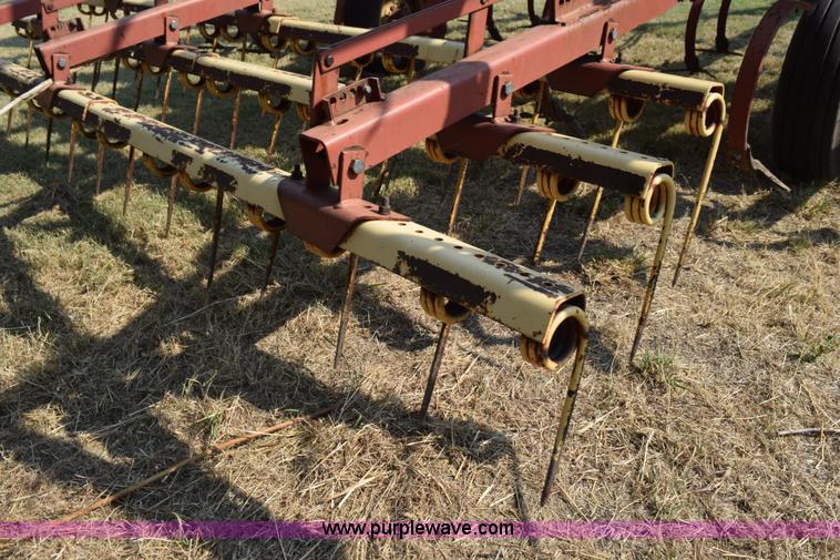 image for item L5827 Krause 4126 field cultivator