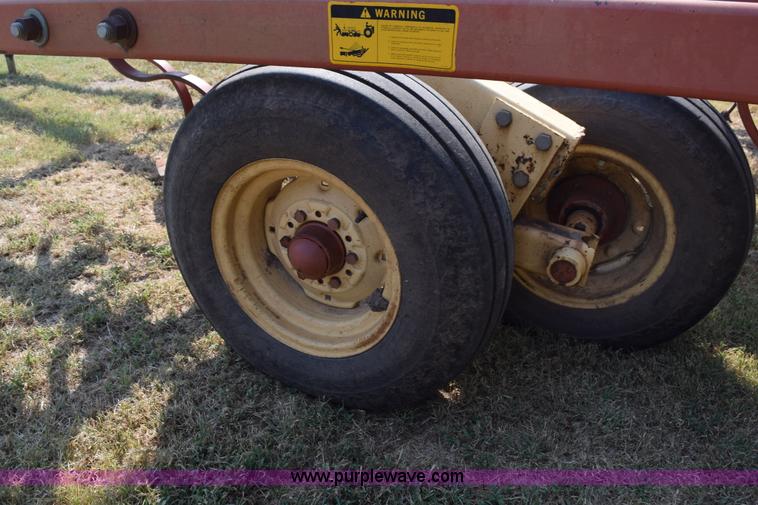 image for item L5827 Krause 4126 field cultivator