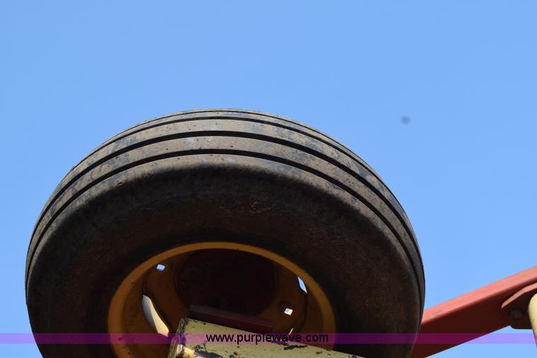 image for item L5827 Krause 4126 field cultivator