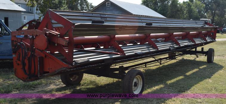 image for item L5832 Massey-Ferguson platform head