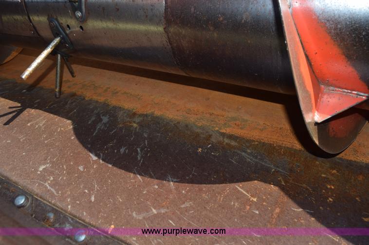 image for item L5832 Massey-Ferguson platform head