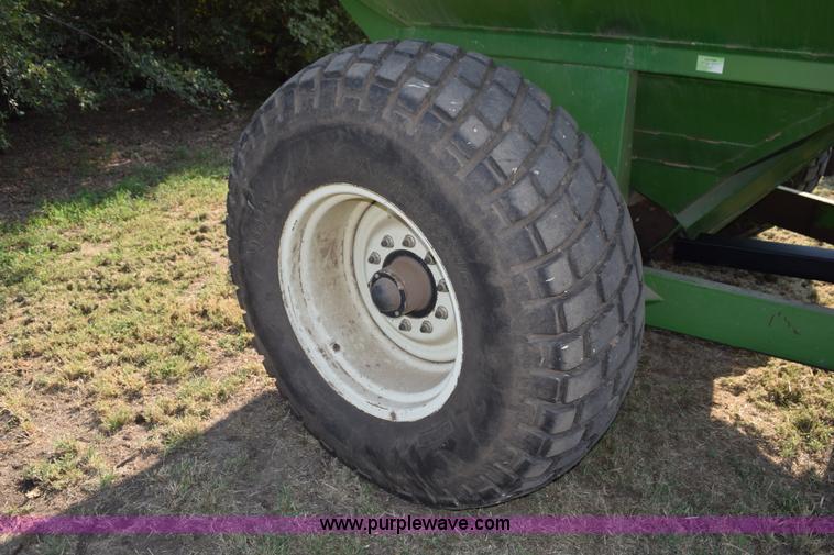 image for item L5835 A&L F500 grain cart