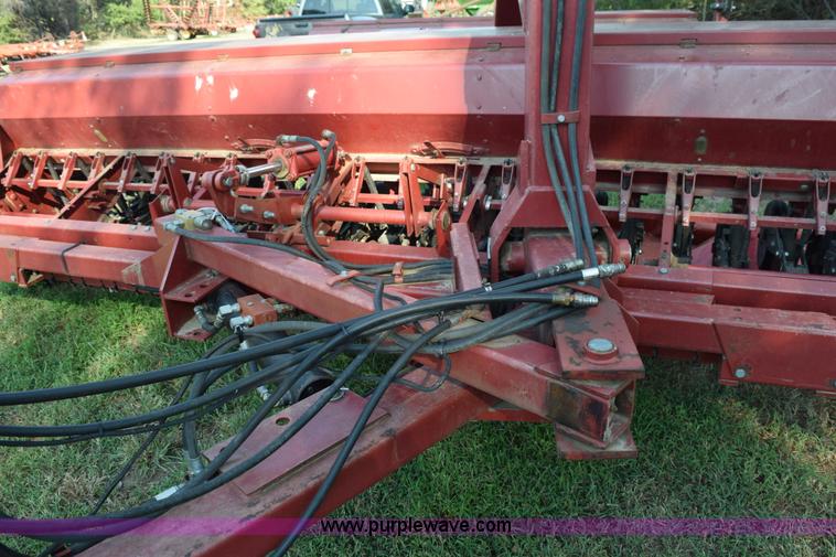image for item L5838 (2) Case IH 5100 grain drills
