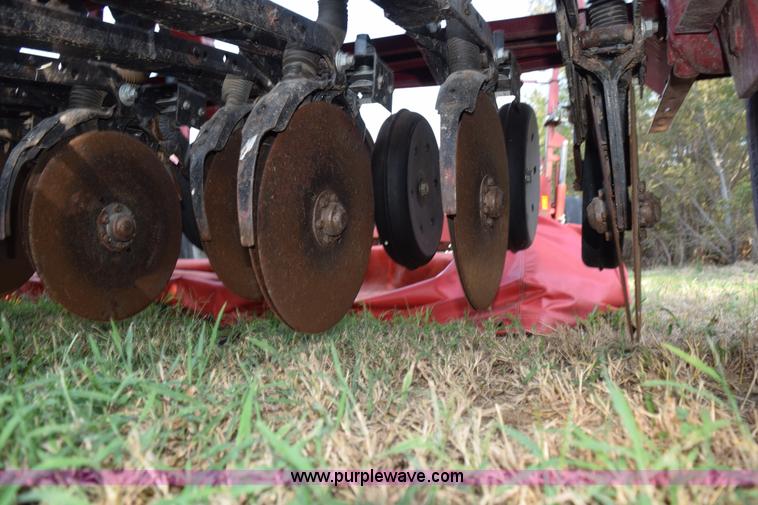 image for item L5838 (2) Case IH 5100 grain drills