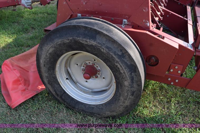 image for item L5838 (2) Case IH 5100 grain drills
