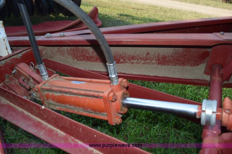 image for item L5838 (2) Case IH 5100 grain drills