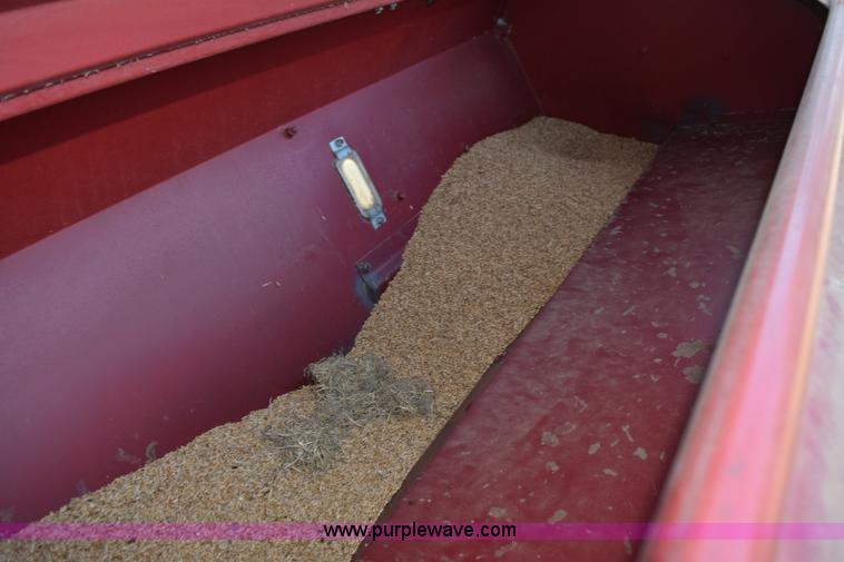 image for item L5838 (2) Case IH 5100 grain drills