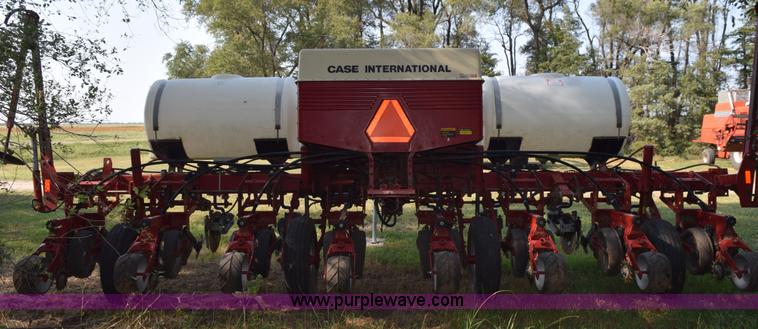 image for item L5841 Case IH 900 Cyclo Air no-till planter