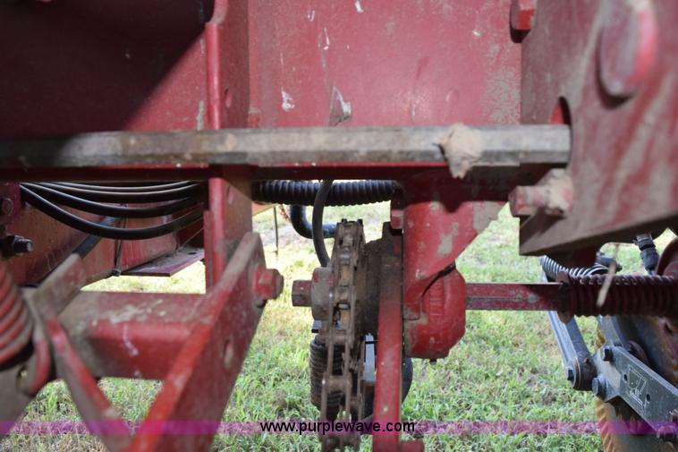 image for item L5841 Case IH 900 Cyclo Air no-till planter