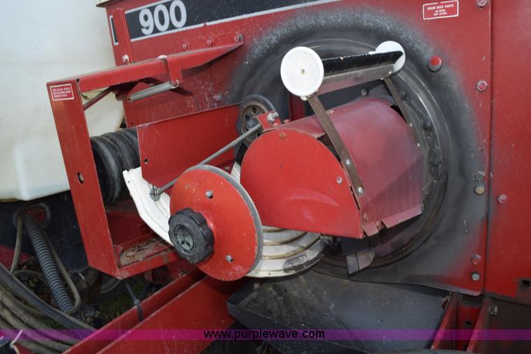image for item L5841 Case IH 900 Cyclo Air no-till planter