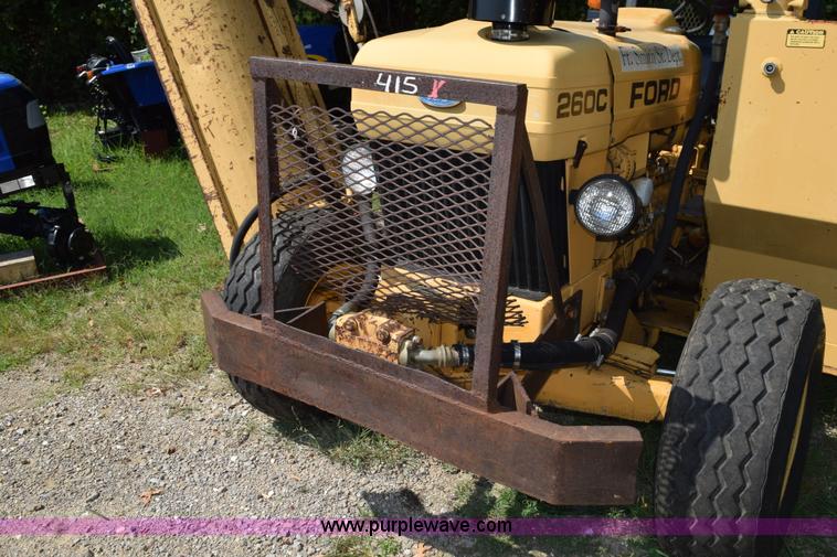 image for item L5849 1994 Ford 260C tractor