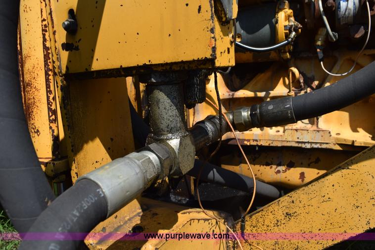 image for item L5849 1994 Ford 260C tractor