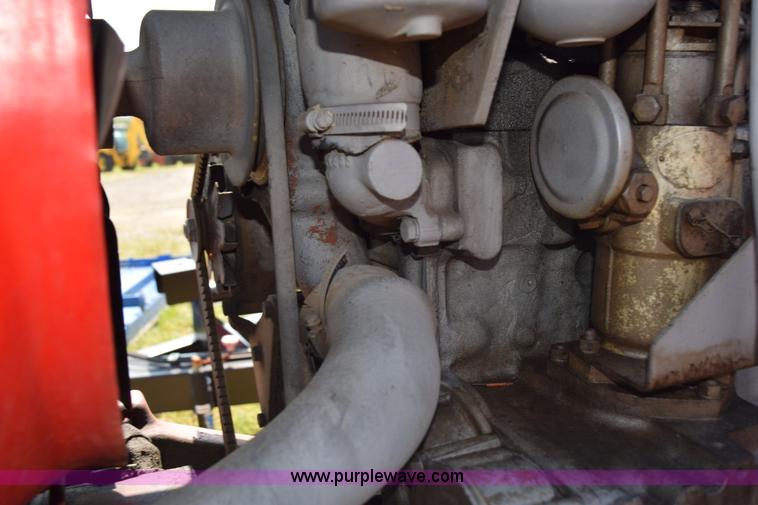 image for item L5851 1967 Massey-Ferguson 1100 tractor