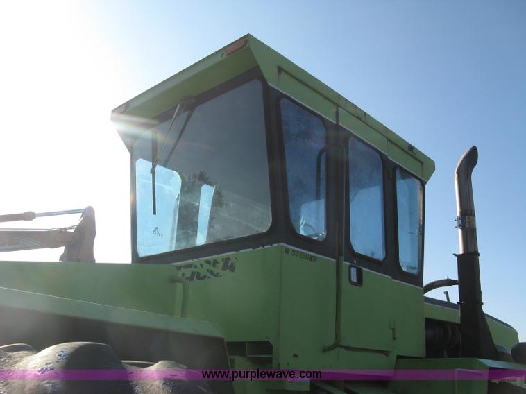 image for item L6310 1981 Steiger Couger III PTA251 4WD tractor