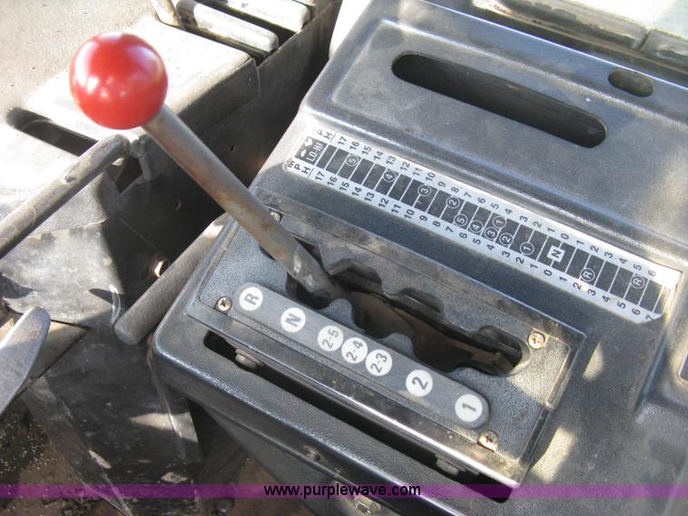 image for item L6310 1981 Steiger Couger III PTA251 4WD tractor