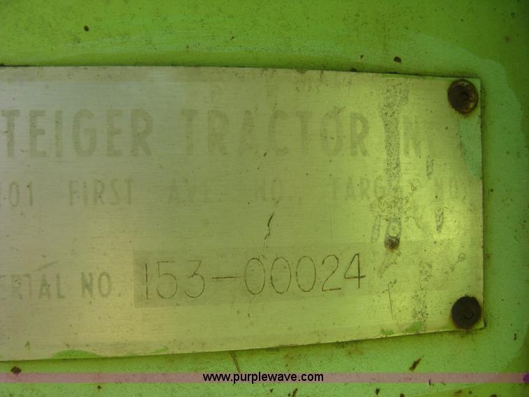 image for item L6310 1981 Steiger Couger III PTA251 4WD tractor