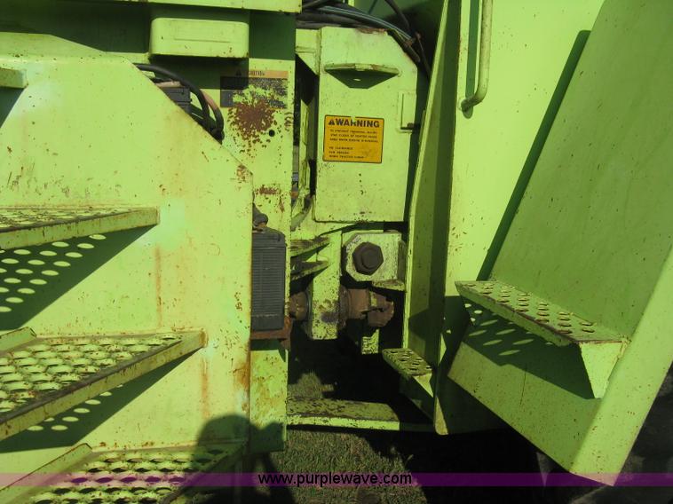 image for item L6310 1981 Steiger Couger III PTA251 4WD tractor