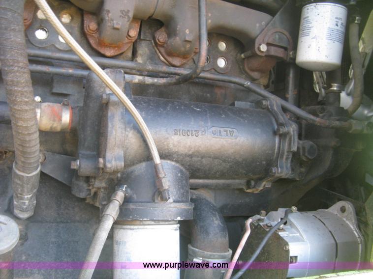 image for item L6310 1981 Steiger Couger III PTA251 4WD tractor