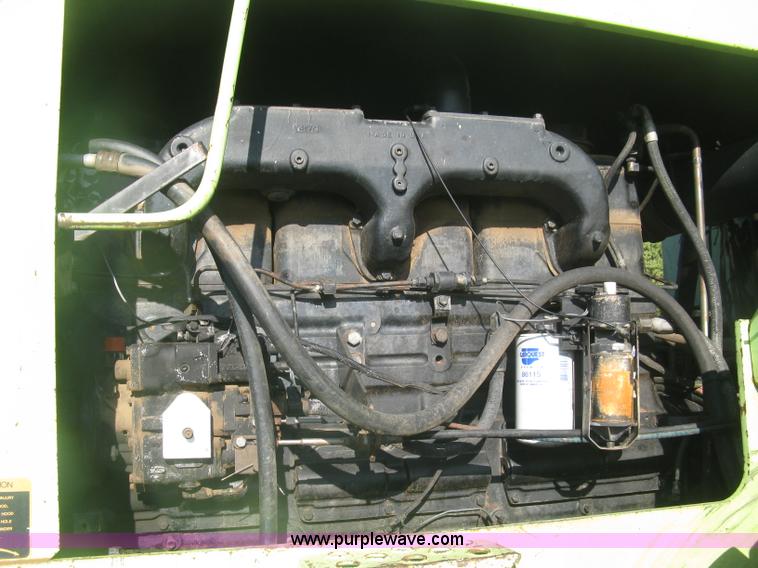 image for item L6310 1981 Steiger Couger III PTA251 4WD tractor