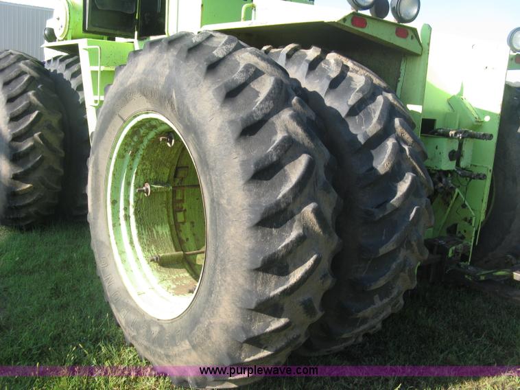 image for item L6310 1981 Steiger Couger III PTA251 4WD tractor
