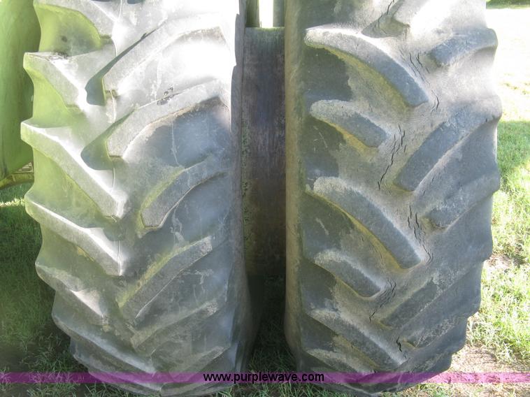 image for item L6310 1981 Steiger Couger III PTA251 4WD tractor